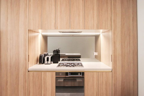 DD Apartments On Day - Accommodation 4U 2