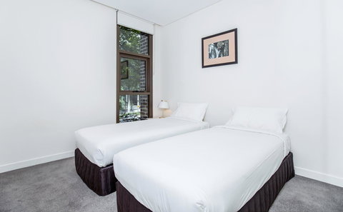 DD Apartments On Day - Accommodation 4U 14