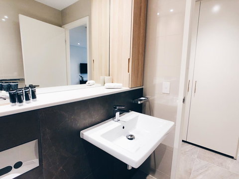 DD Apartments On Day - Accommodation 4U 38