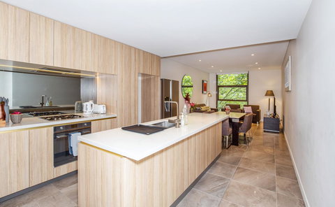 DD Apartments On Day - Accommodation 4U 29