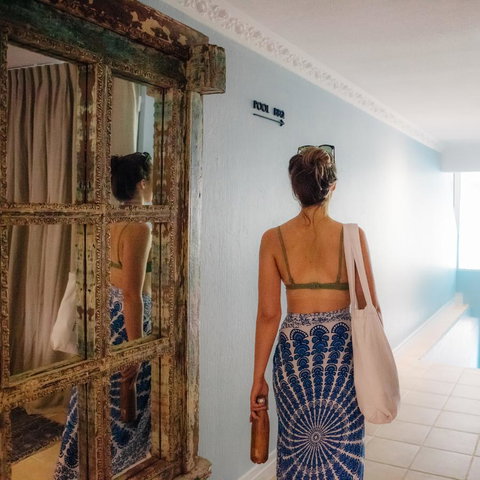 The Lord Byron - Accommodation 4U 20