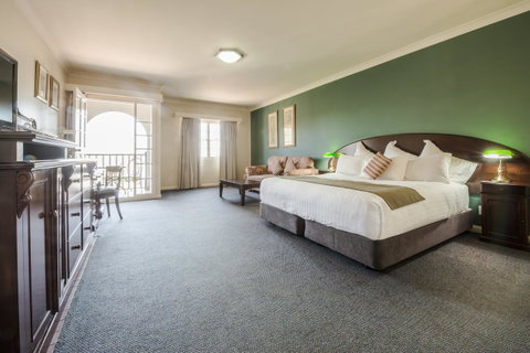 Crowne Plaza Hawkesbury Valley, An IHG Hotel - Accommodation 4U 22
