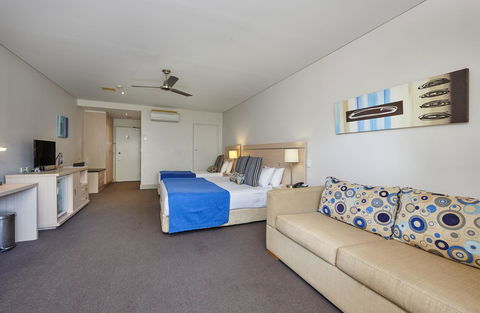Waves Byron Bay - Accommodation 4U 24