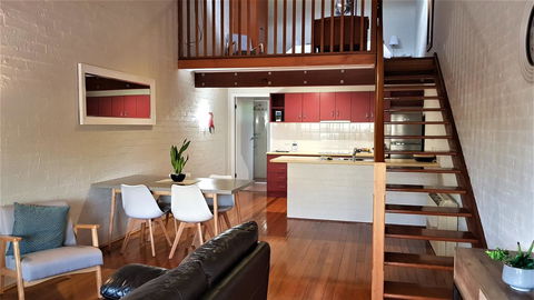 Great Escape Lofts - Accommodation 4U 22