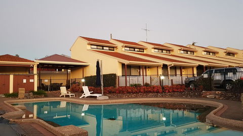 Great Escape Lofts - Accommodation 4U 12