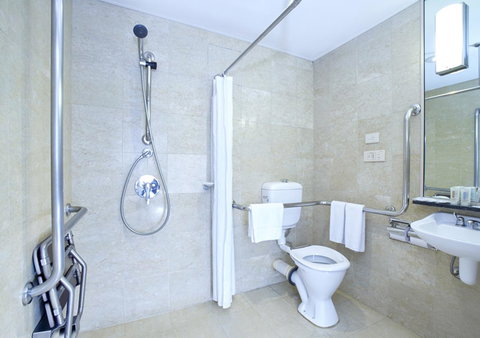 Crowne Plaza Sydney Coogee Beach, An IHG Hotel - Accommodation 4U 28