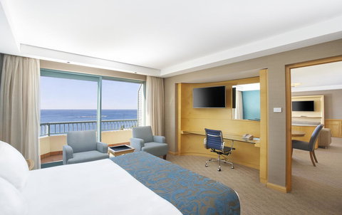 Crowne Plaza Sydney Coogee Beach, An IHG Hotel - Accommodation 4U 42