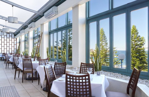 Crowne Plaza Sydney Coogee Beach, An IHG Hotel - Accommodation 4U 27