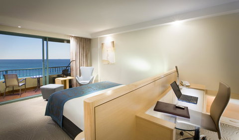 Crowne Plaza Sydney Coogee Beach, An IHG Hotel - Accommodation 4U 13