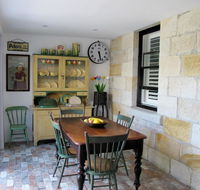 Apple Tree Cottage - Accommodation 4U