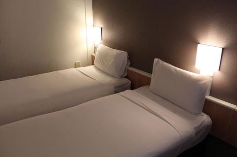 Ibis Thornleigh - Accommodation 4U 20