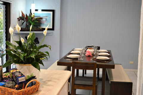 Yigala House - Accommodation 4U 9
