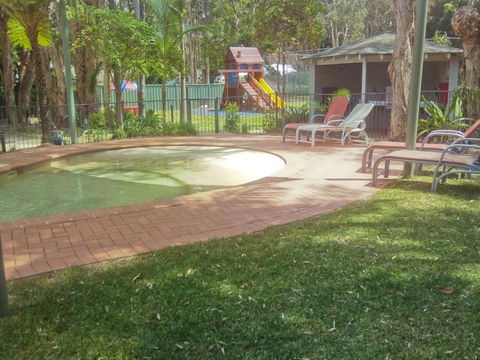 Flynns Beach Resort - Accommodation 4U 3