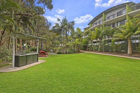 Flynns Beach Resort - Accommodation 4U 1