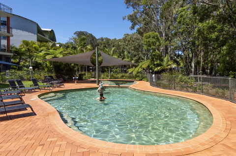 Flynns Beach Resort - Accommodation 4U 7