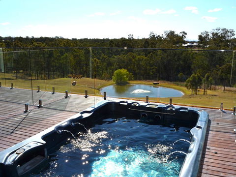 Wine Country Villas - Accommodation 4U 9