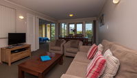 Book Hastings Point Accommodation Vacations Accommodation 4U Accommodation 4U