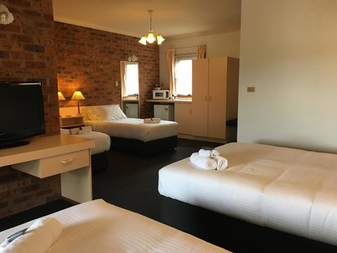 Bega Downs Motor Inn - Accommodation 4U 14