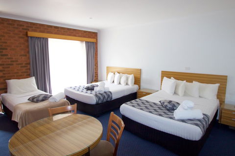 Albury Paddlesteamer Motel - Accommodation 4U 25