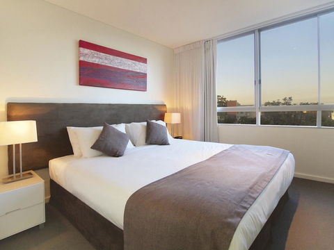 Oaks Nelson Bay Lure Suites - Accommodation 4U 13