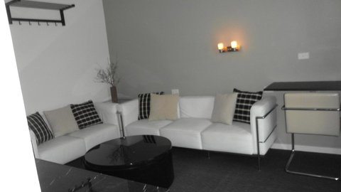 Altair Motel - Accommodation 4U 12