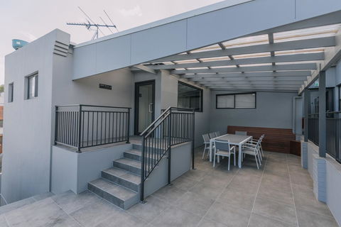 Studios On Beaumont - Accommodation 4U 9