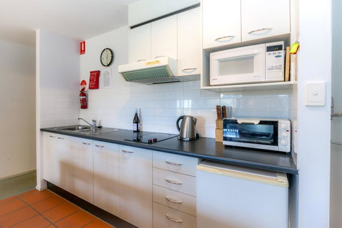 Condo 105 @ Horizons Golf Resort - Salamander Bay NSW - Accommodation 4U 13