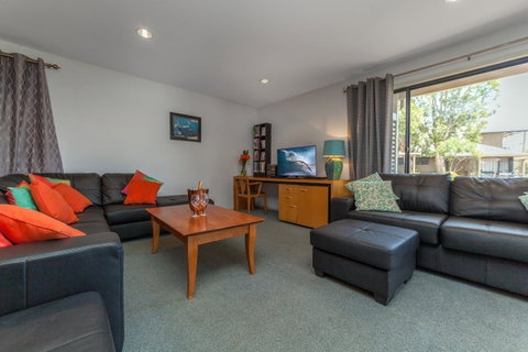 Condo 105 @ Horizons Golf Resort - Salamander Bay NSW - Accommodation 4U 6