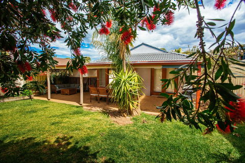 Sunbaker Pet Friendly Awards Finalist 4 Mins Walk To Culburra Beach - Accommodation 4U 30