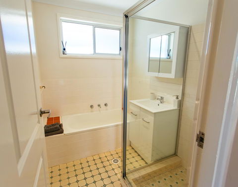 Sunbaker Pet Friendly Awards Finalist 4 Mins Walk To Culburra Beach - Accommodation 4U 25