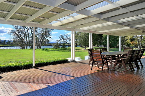 Terara Riverside Retreat - Accommodation 4U 1