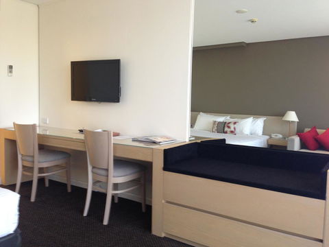 Coogee Sands Hotel & Apartments - Accommodation 4U 13