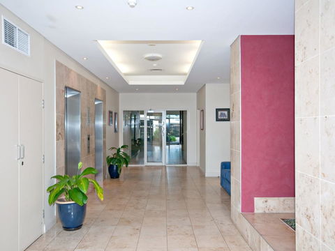 Messines Street, Breakwater Apartment, 104 - Accommodation 4U 14