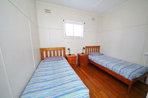 Apollo 1, 9 Hodgson Street - Accommodation 4U 6