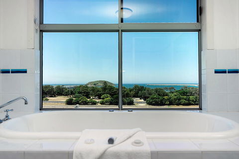 The Observatory Self Contained Apartments - Accommodation 4U 5