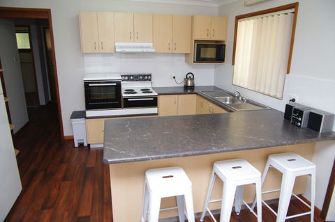Breakaway, 11 Scott Street - Accommodation 4U 1