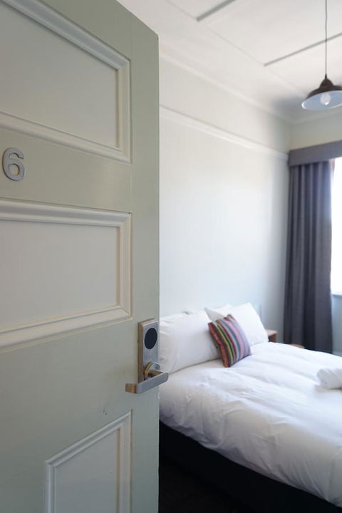 Rosehill Hotel - Accommodation 4U 1
