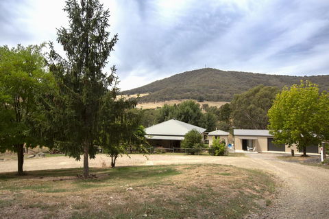 Pound Creek Gallery - Accommodation 4U 24