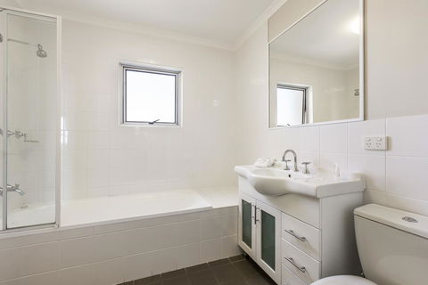 Quest Wollongong - Accommodation 4U 15