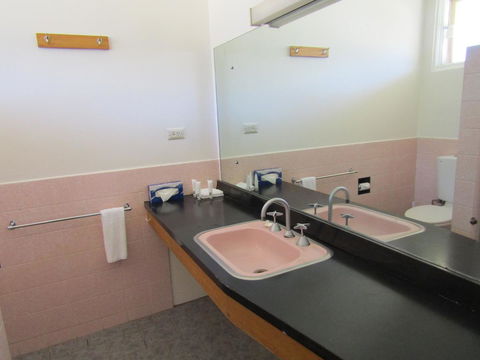 Allonville Gardens Motel - Accommodation 4U 18