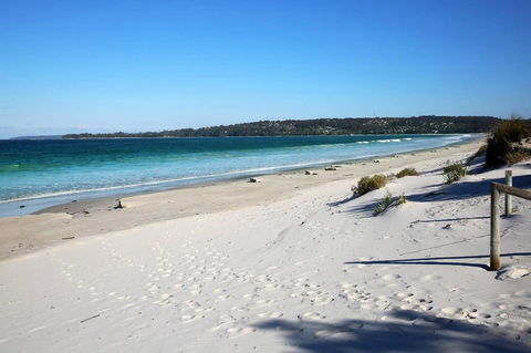 Jervis Bay Beach Shack I Pet Friendly - Accommodation 4U 17