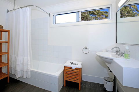 Jervis Bay Beach Shack I Pet Friendly - Accommodation 4U 8