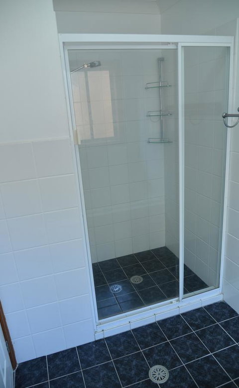 The Boat House - Accommodation 4U 10