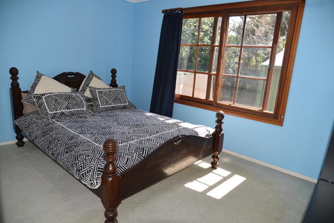 The Boat House - Accommodation 4U 8