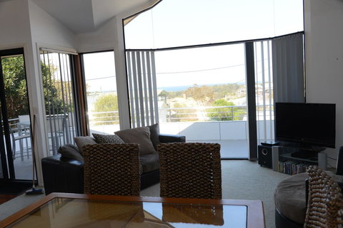 The Boat House - Accommodation 4U 15