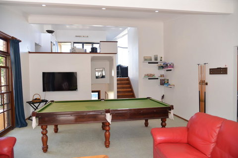 The Boat House - Accommodation 4U 17