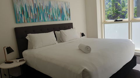 Liv Apartments Haymarket - Accommodation 4U 13