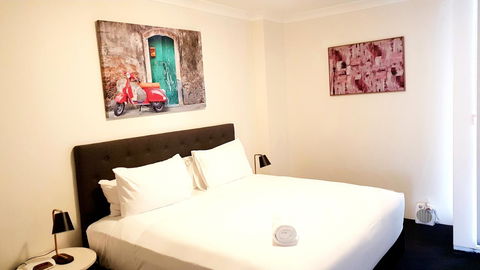 Liv Apartments Haymarket - Accommodation 4U 7