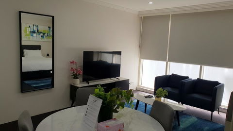 Liv Apartments Haymarket - Accommodation 4U 11