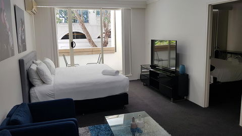 Liv Apartments Haymarket - Accommodation 4U 32